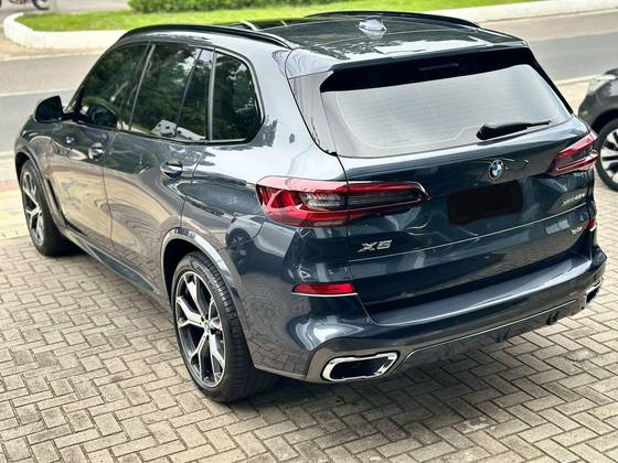 BMW X5 3.0 I6 TURBO HÍBRIDO XDRIVE45E M SPORT AUTOMÁTICO